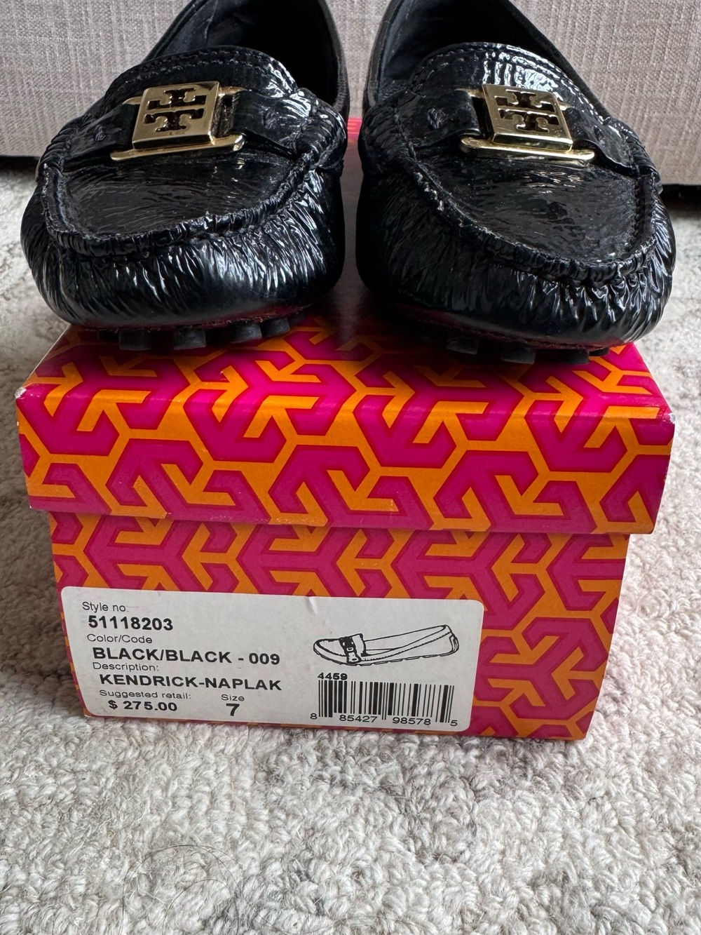EUC Tory Burch Kendrick Moccasin Driving Shoe In Black Patent - Picture 3 of 12